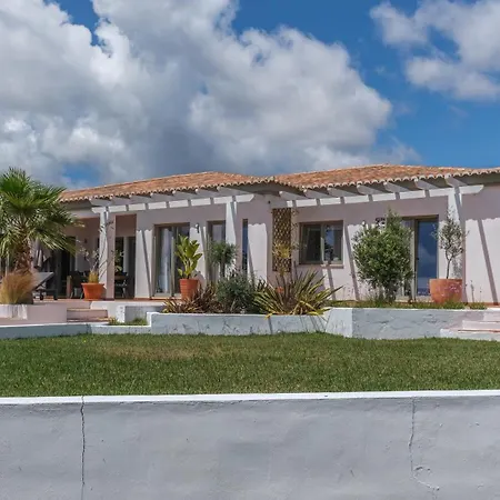 Casa Oliveira