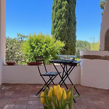 Casa Oliveira Quelfes