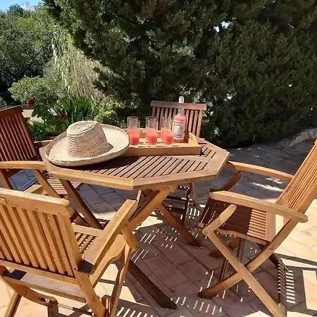 Casa Oliveira *